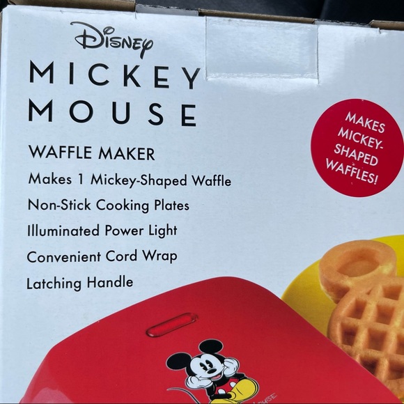 Disney Mickey Mouse waffle maker mini NEW - Picture 4 of 10